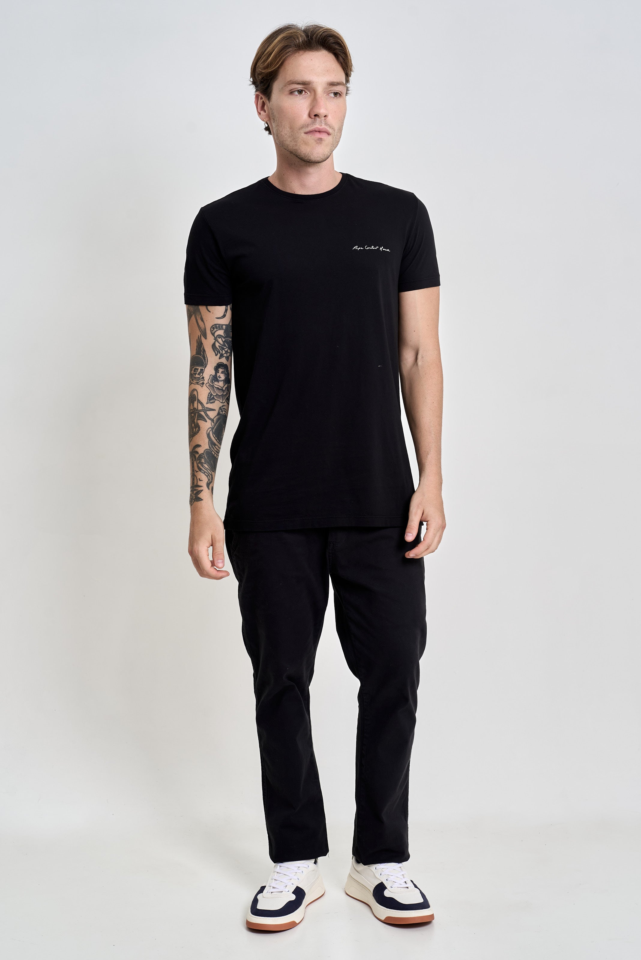 Camiseta Classic Black