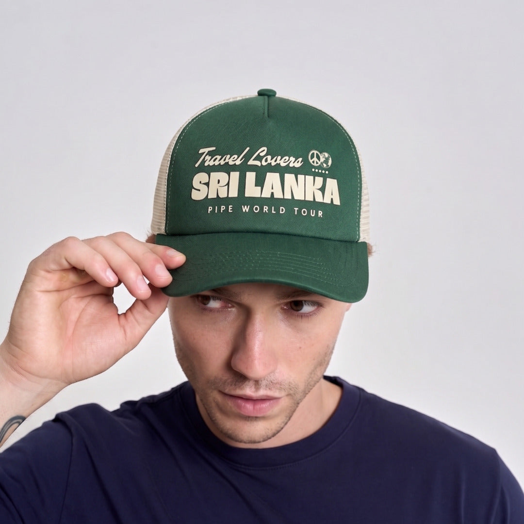 Boné Trucker Travel