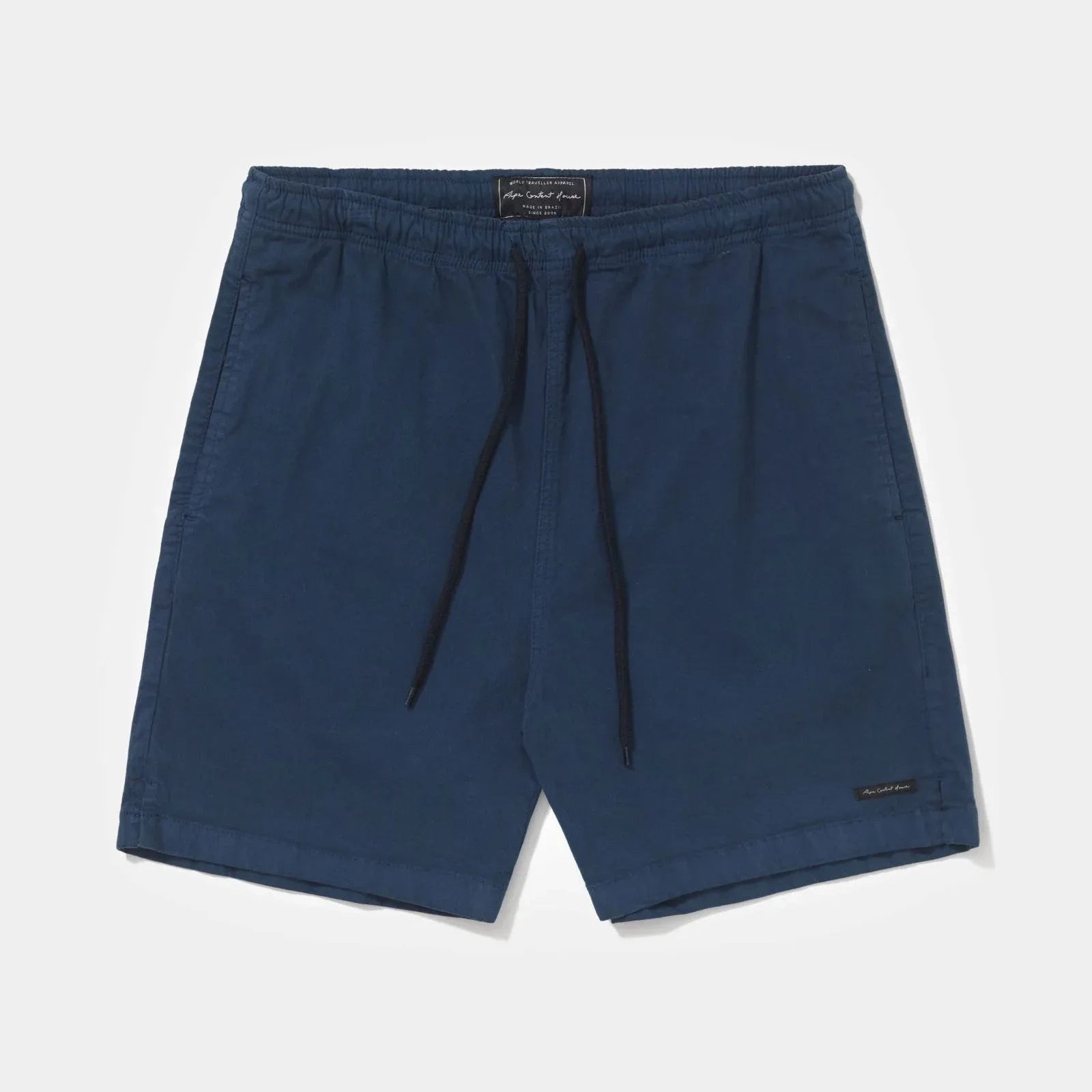 Shorts Spirituality Marinho de sarja azul escuro com cintura elástica, cordão ajustável e bolsos laterais.