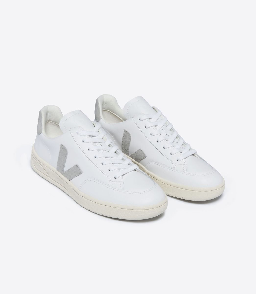 TENIS VEJA V-12 LEATH XTRA-WHITE_LIGHT-GREY