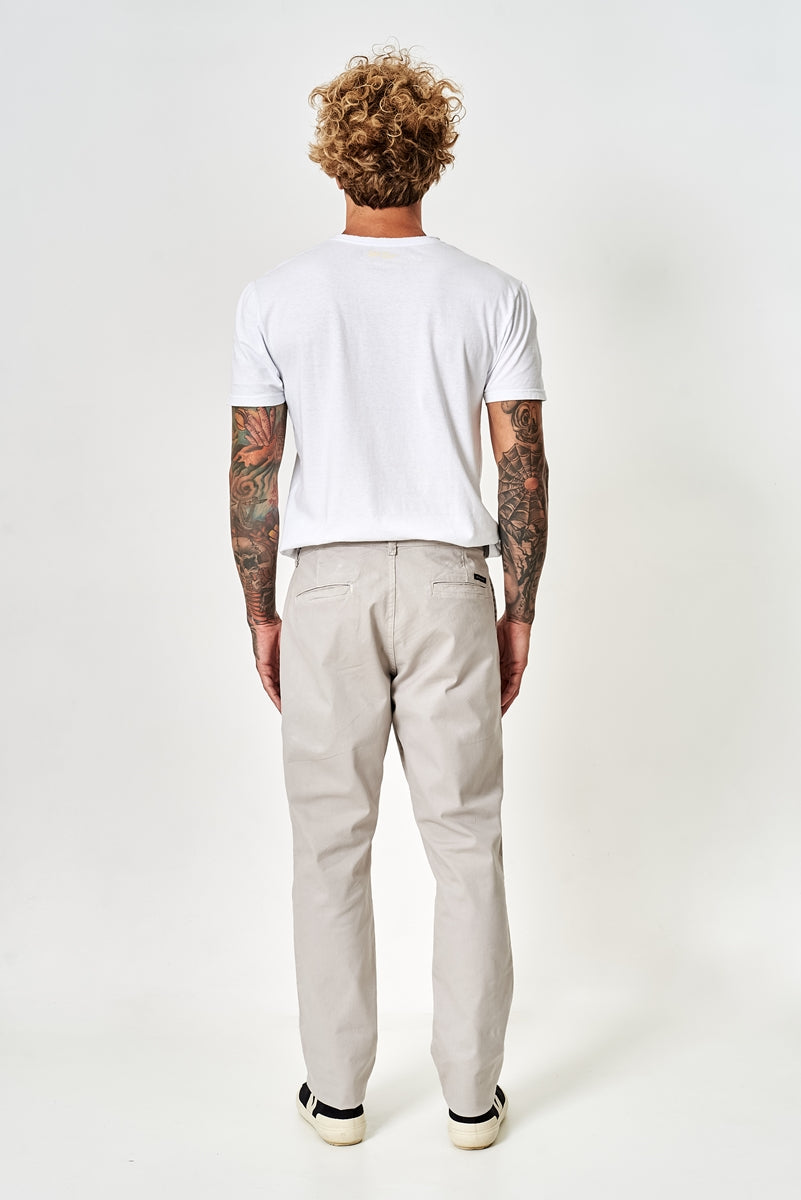 CALÇA CHINO