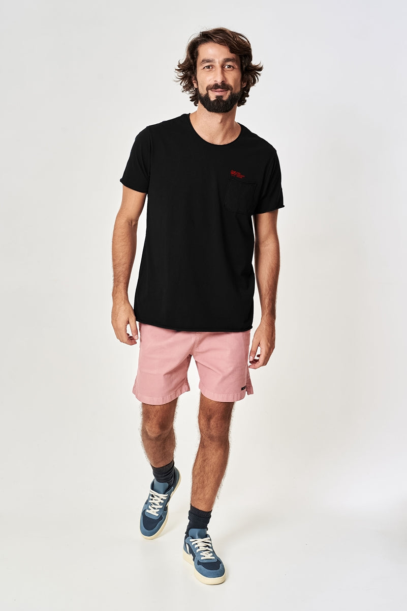Camiseta Com Bolso Preta