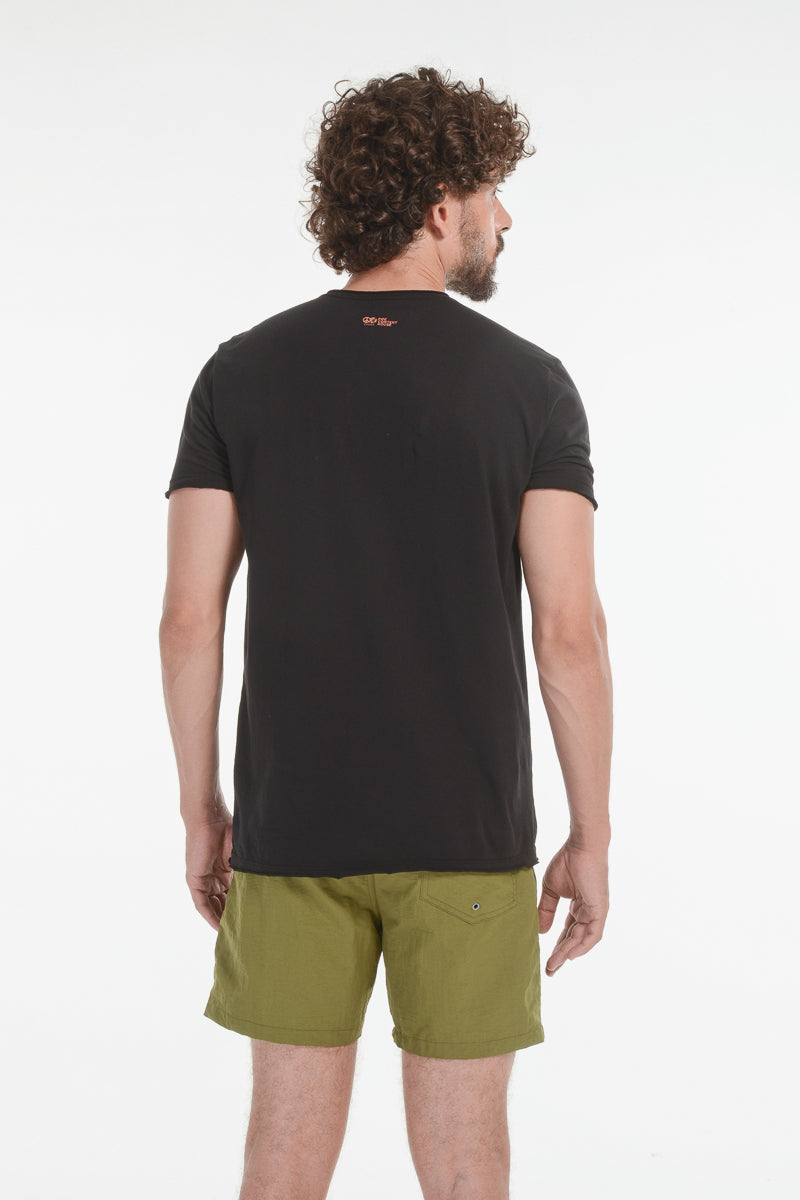 CAMISETA BASIC BOLSO