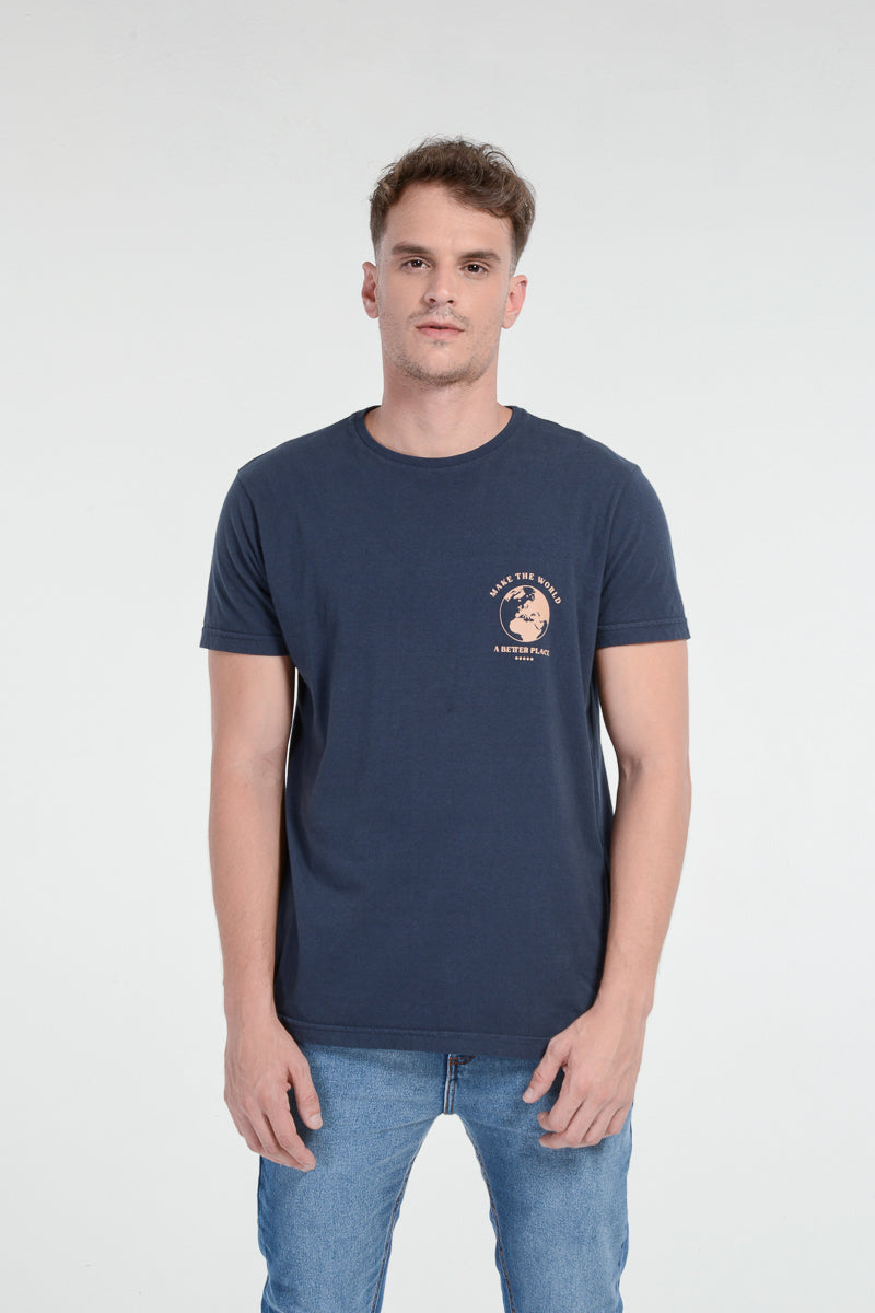 Camiseta Human At All