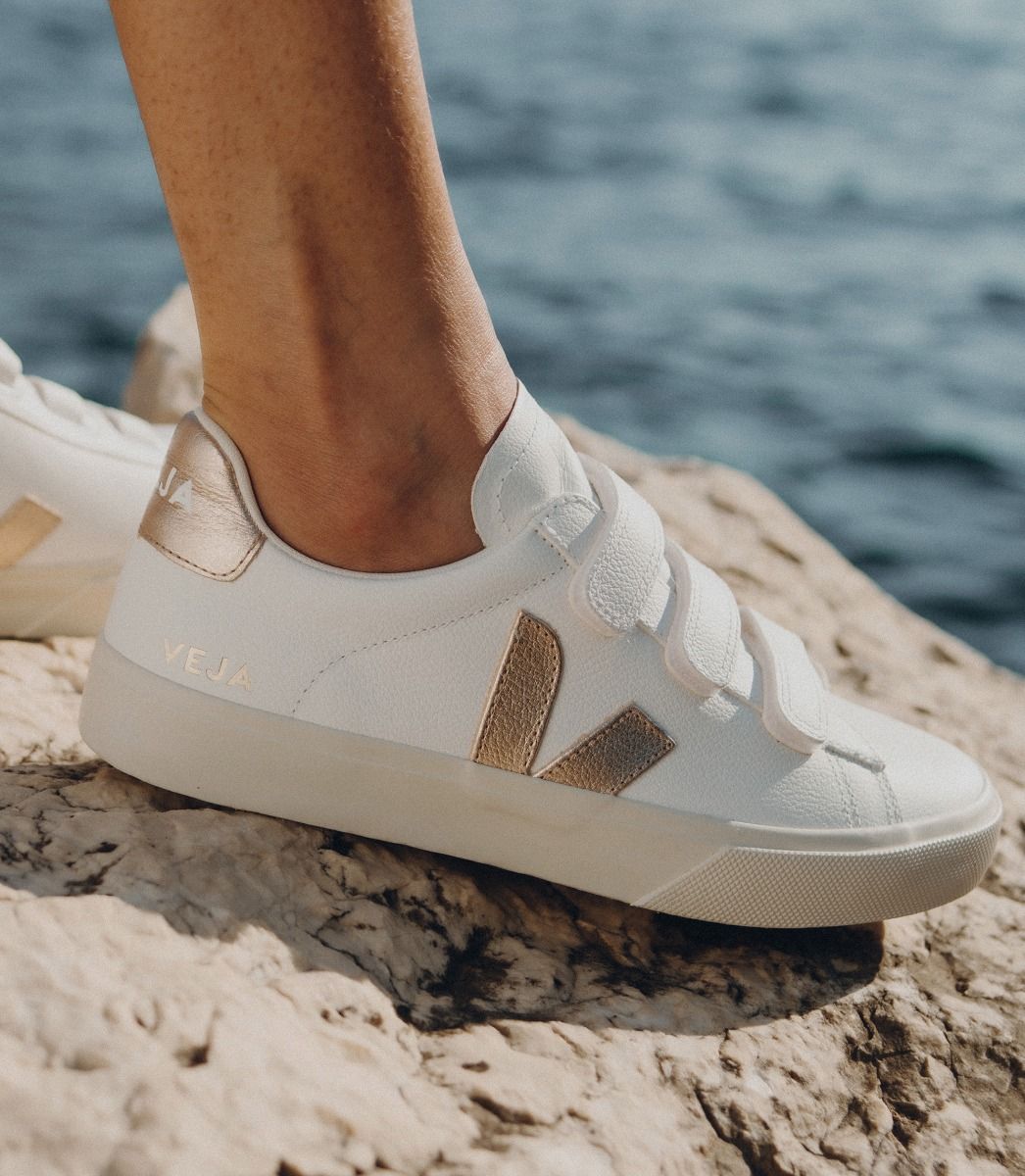Tênis Veja Recife Logo Chromefree Leather Extra White Platine